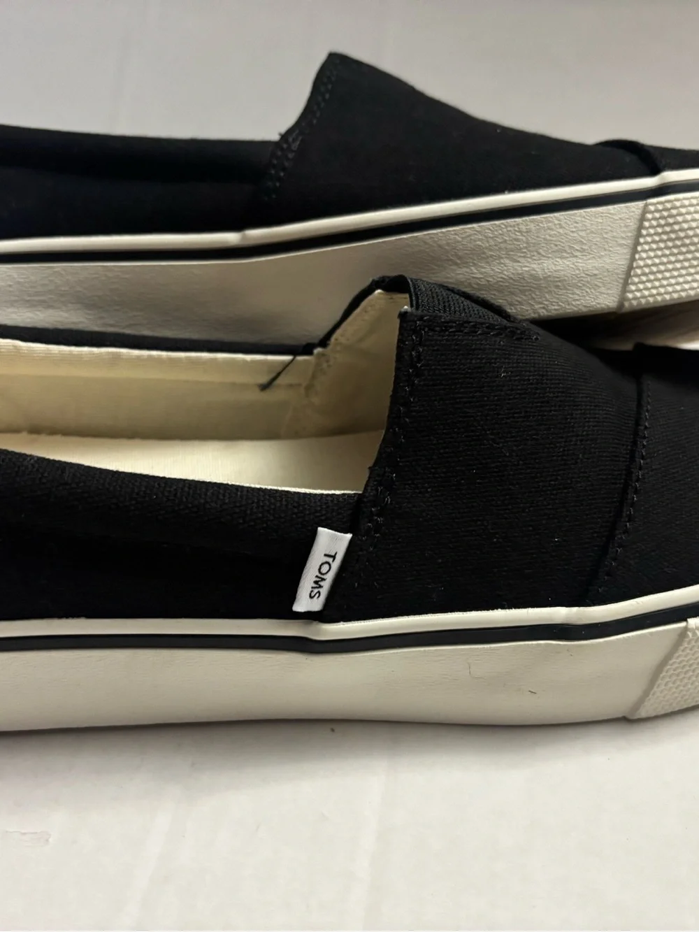 New! Toms women’s Alpargata Fenix Slip-On Black Size 7.5
